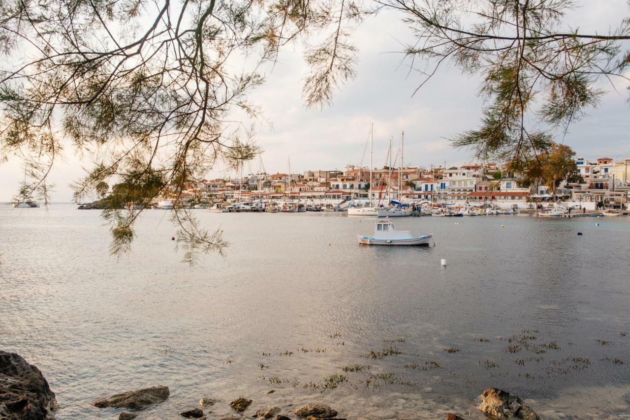 Aegina Bed & Culture Apartment Bagian luar foto