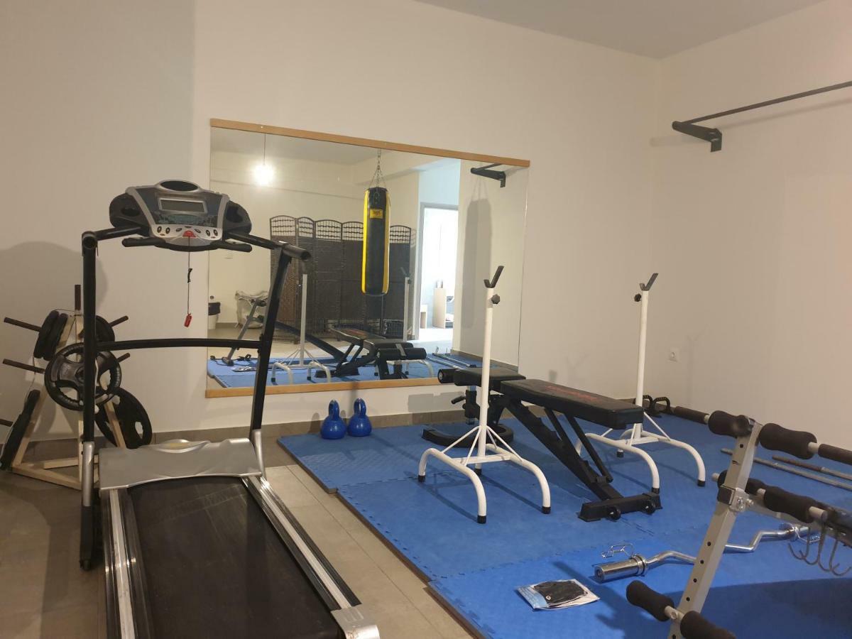 Aegina Bed & Culture Apartment Bagian luar foto