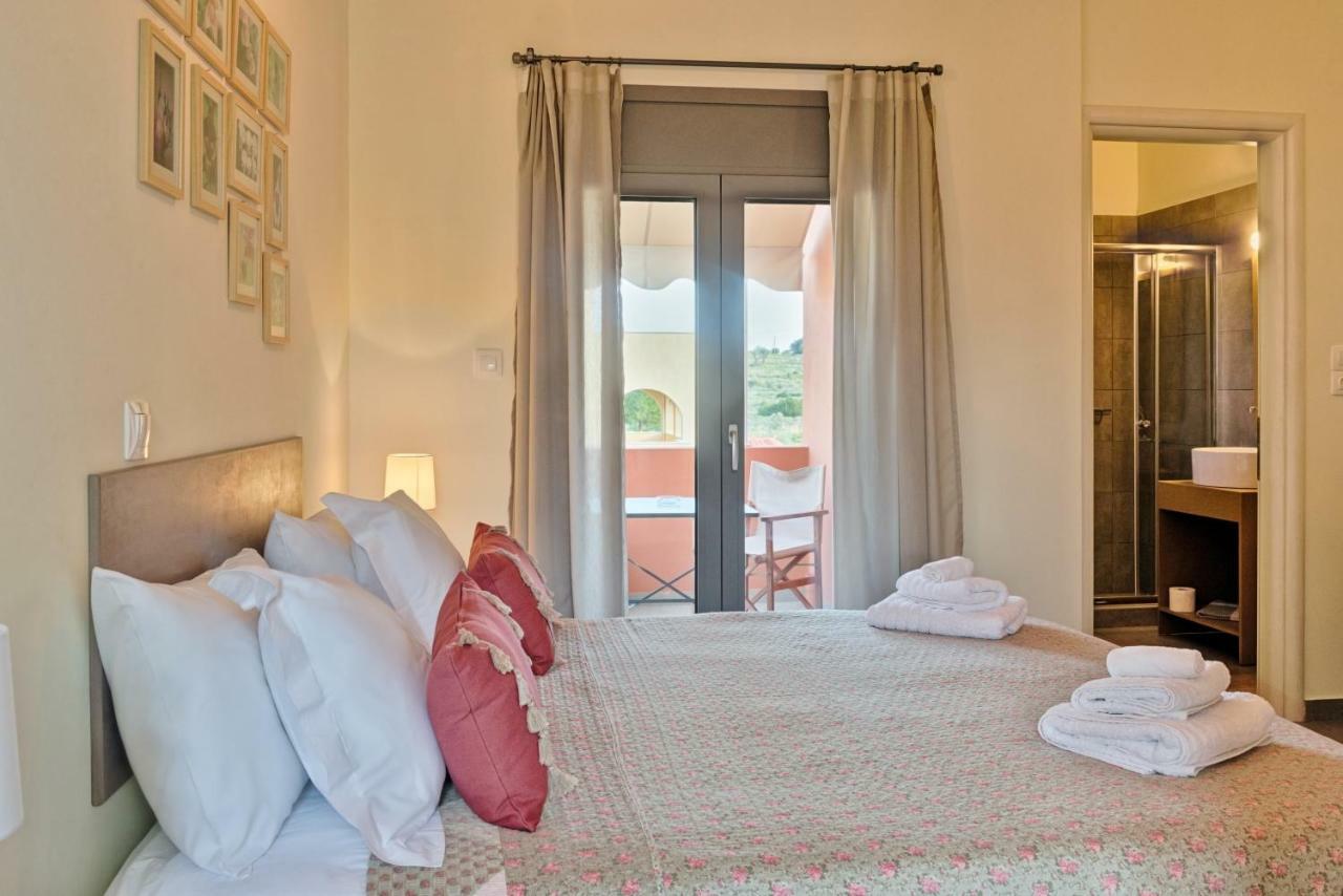 Aegina Bed & Culture Apartment Bagian luar foto