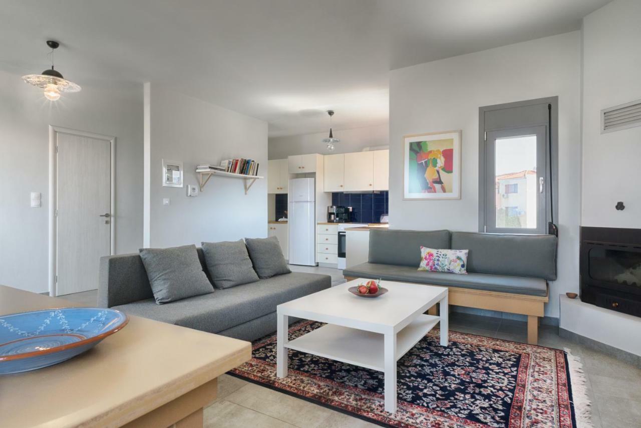 Aegina Bed & Culture Apartment Bagian luar foto